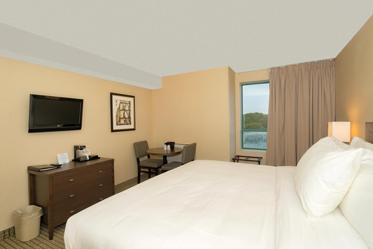 Days Inn By Wyndham Niagara Falls Lundys Lane Eksteriør bilde